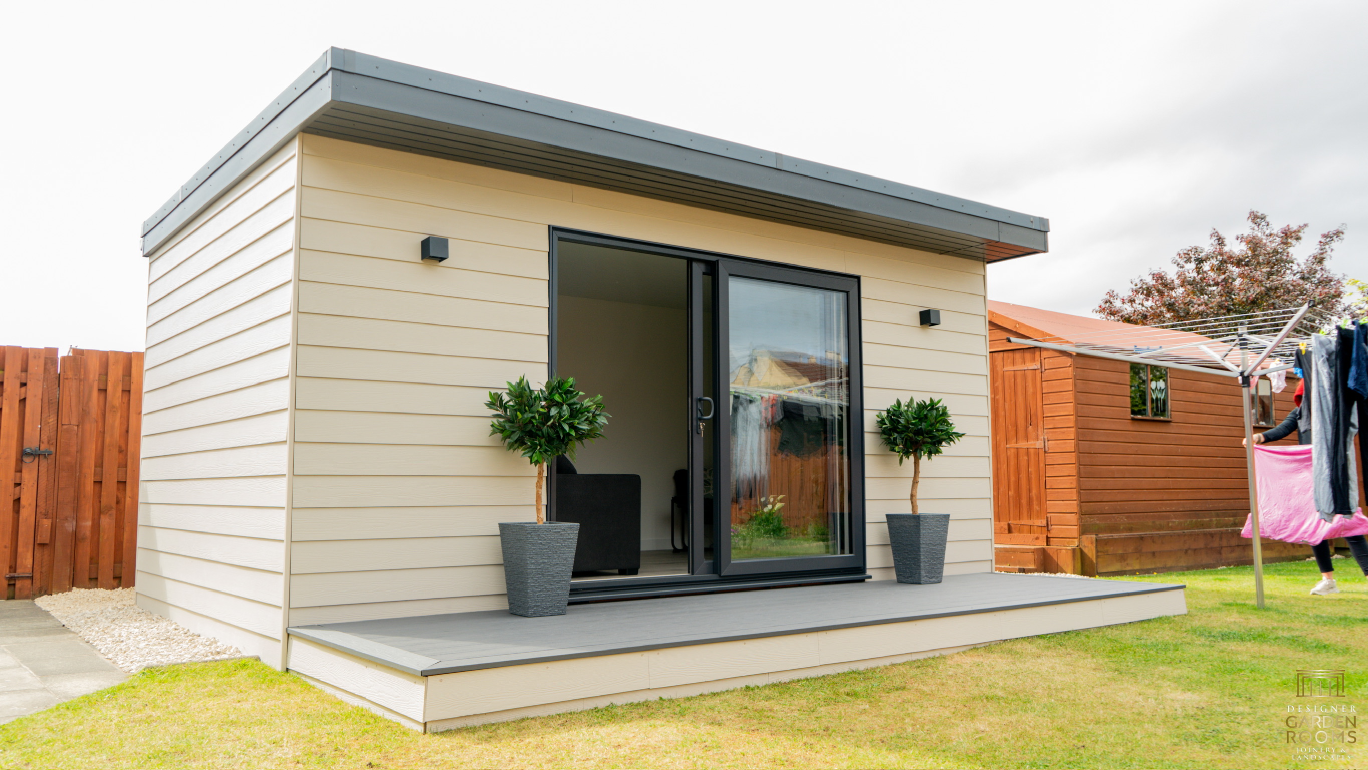 Top 15 Garden Room Ideas to Transform Your UK Garden Space